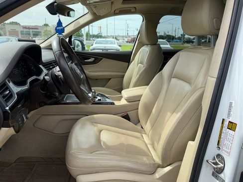 Used 2018 Audi Q7 3.0T Premium Plus image 5