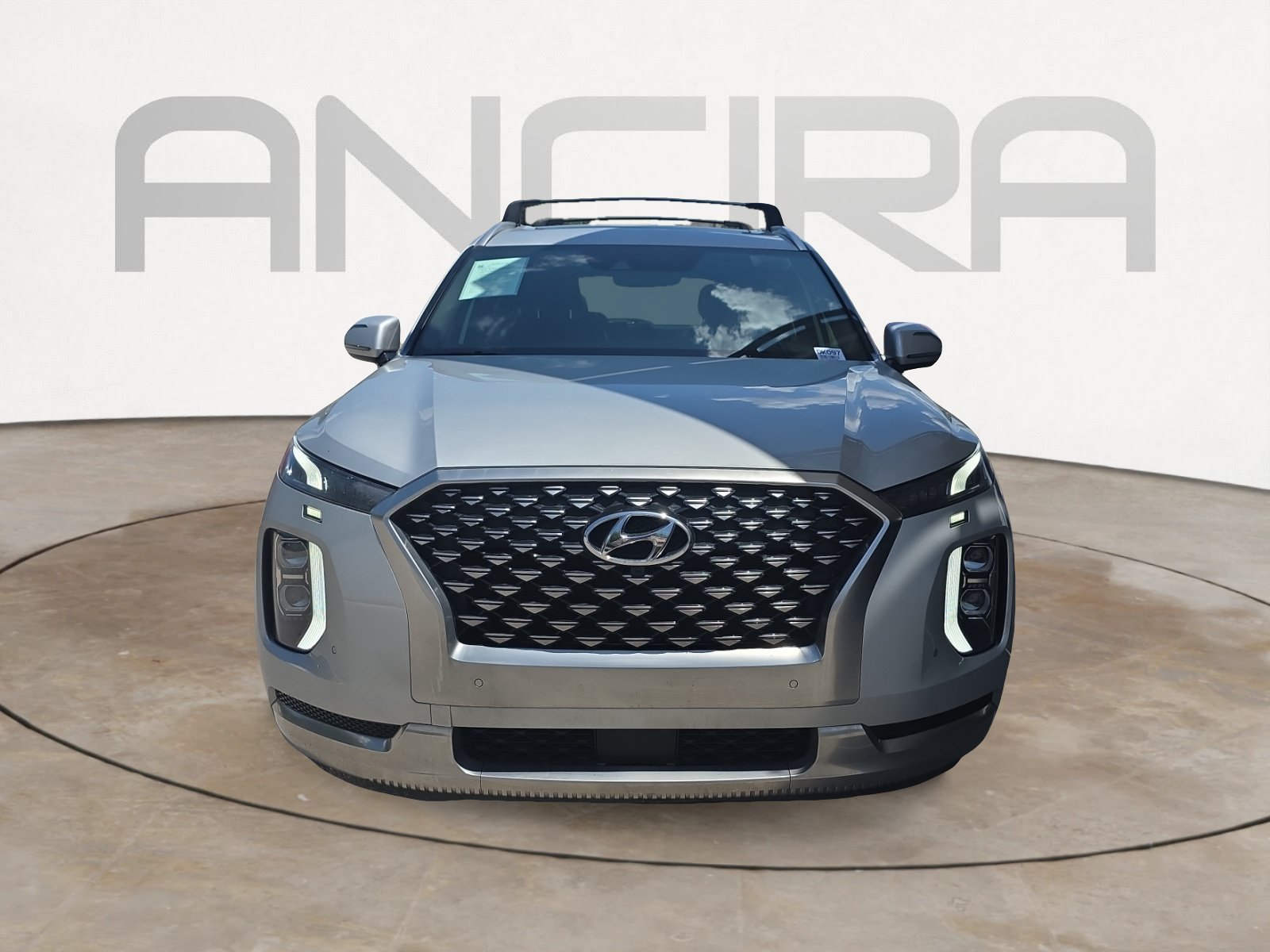 Used 2022 Hyundai Palisade Calligraphy FWD image 2
