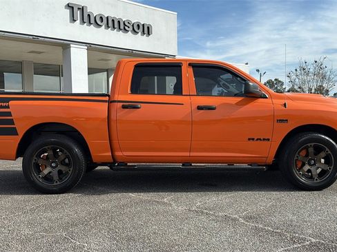 Used 2019 RAM 1500 Express w/ Express Value Package image 9