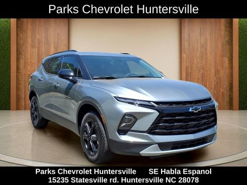 New 2026 Chevrolet Blazer LT w/ Convenience Package FWD image 1