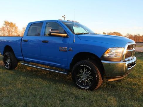 Used 2014 RAM 2500 Tradesman w/ Chrome Appearance Group image 13