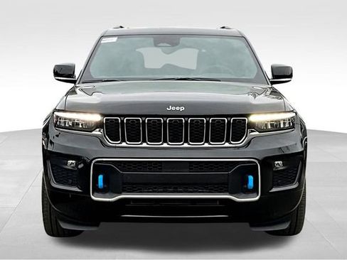 New 2025 Jeep Grand Cherokee Overland image 15
