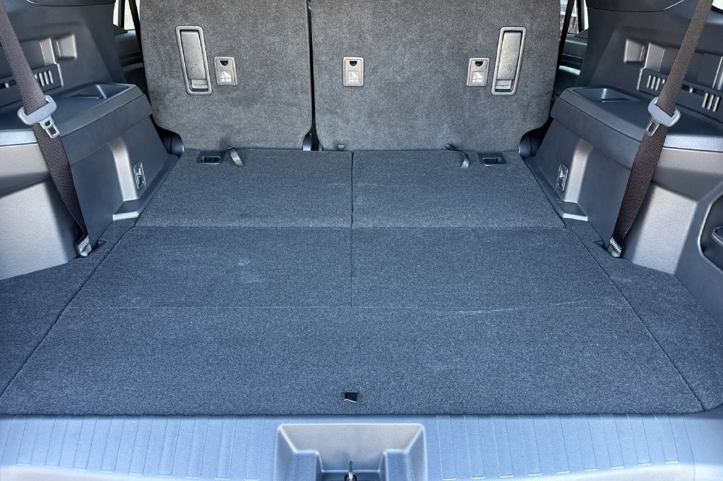 New 2026 Toyota 4Runner SR5 AWD/4WD image 13