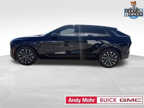 Used 2025 Cadillac Lyriq Sport AWD/4WD image 7