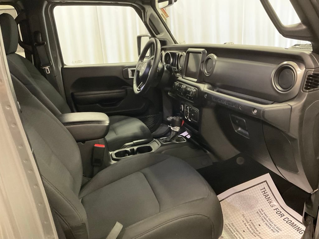 Used 2022 Jeep Wrangler Unlimited Sport AWD/4WD image 7