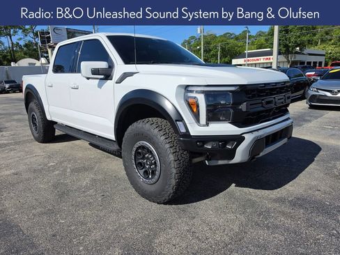 Used 2025 Ford F150 Raptor AWD/4WD image 6