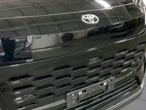 Used 2026 Toyota RAV4 XLE Premium AWD/4WD image 30