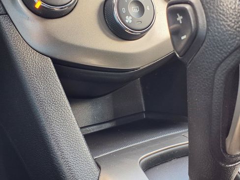 Used 2012 Chevrolet Sonic LT FWD image 11