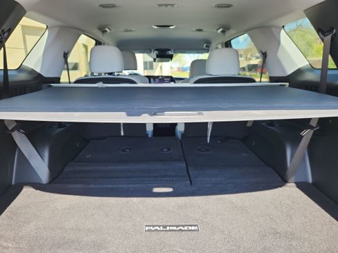 Used 2024 Hyundai Palisade SEL image 13