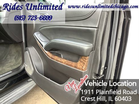 Used 2015 Chevrolet Suburban LT w/ Luxury Package image 31