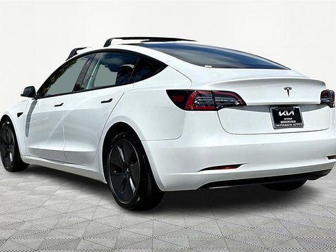 Used 2021 Tesla Model 3 Standard Range Plus image 6