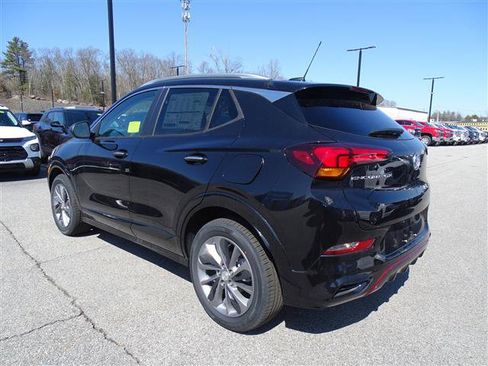 Used 2023 Buick Encore GX Select w/ Experience Buick Package image 3