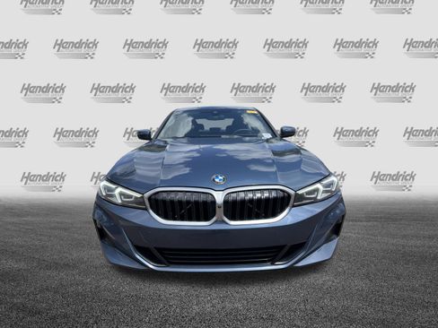Used 2025 BMW 330i Sedan RWD image 3