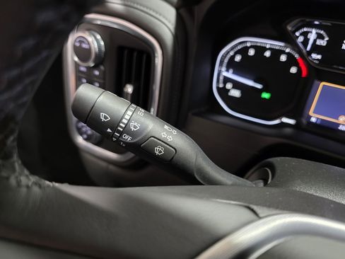 Used 2022 GMC Sierra 1500 SLT image 28