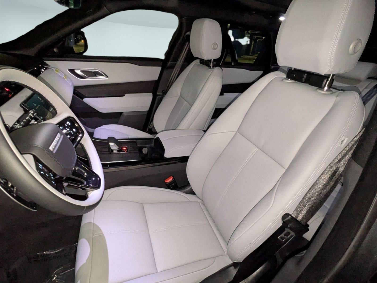 New 2026 Land Rover Range Rover Velar S AWD/4WD image 29