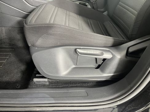 Certified 2023 Volkswagen Tiguan S image 19