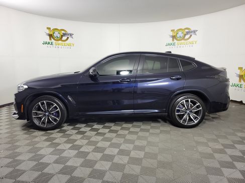Used 2022 BMW X4 xDrive30i w/ M Sport Package image 4