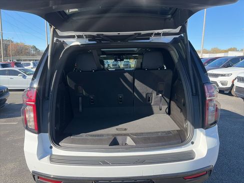 Used 2021 Chevrolet Tahoe Z71 image 10