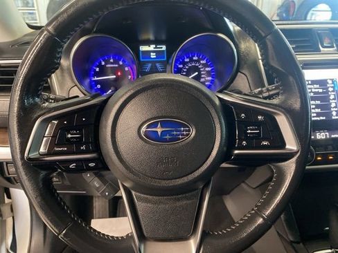 Used 2018 Subaru Outback 2.5i Limited AWD/4WD image 13