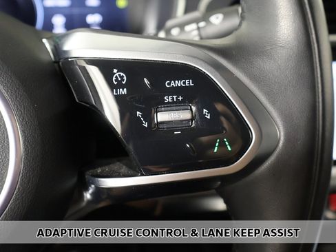 Used 2023 Jaguar I-PACE HSE image 6