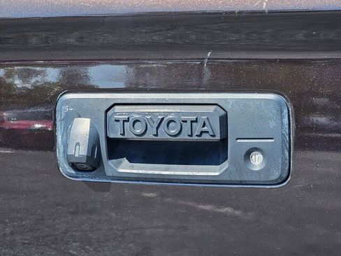 Used 2019 Toyota Tundra Platinum AWD/4WD image 31