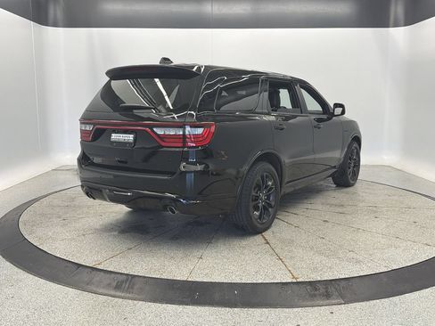 Used 2022 Dodge Durango R/T w/ Blacktop Package AWD/4WD image 6