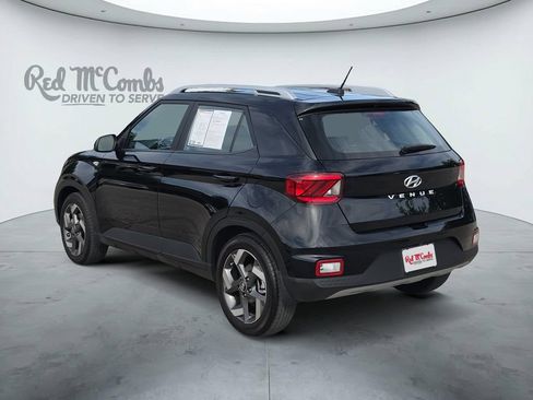 Certified 2024 Hyundai Venue SEL FWD image 3