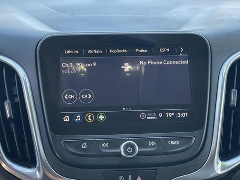 Used 2024 Chevrolet Equinox LT image 8