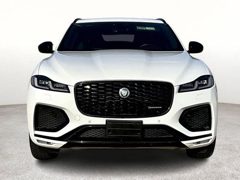 Used 2025 Jaguar F-PACE R-Dynamic S image 5