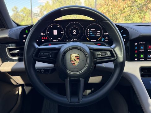 Certified 2021 Porsche Taycan 4S image 15