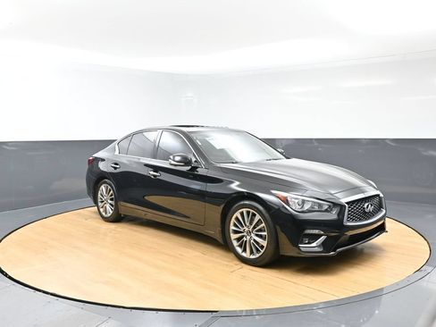 Used 2022 INFINITI Q50 Luxe w/ Cargo Package RWD image 7