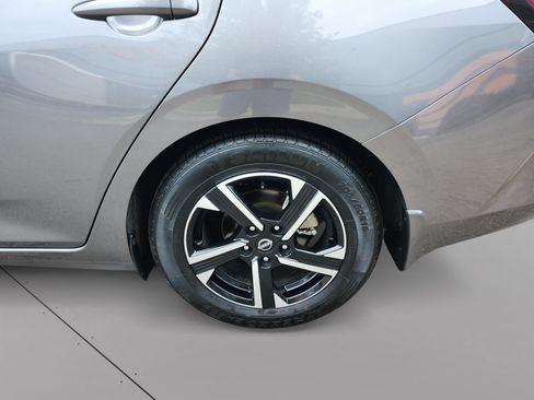 Used 2024 Nissan Sentra SV w/ Trunk Package FWD image 16