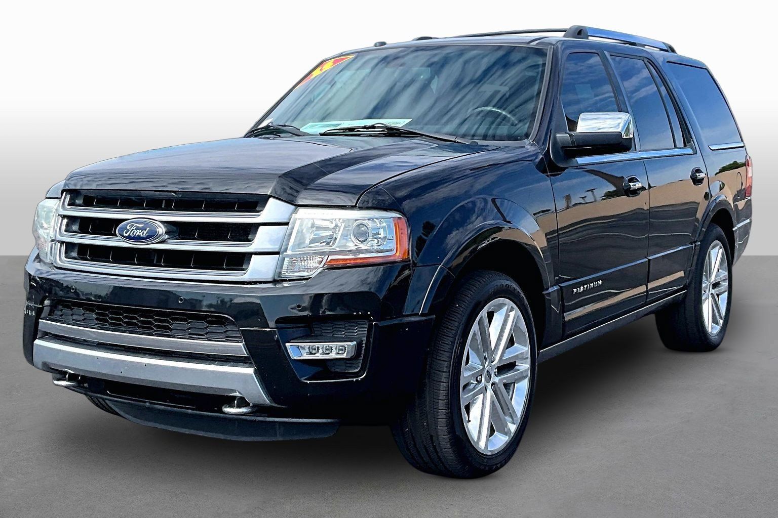 Used 2015 Ford Expedition Platinum AWD/4WD image 1