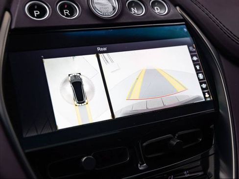 Used 2022 Aston Martin DBX AWD/4WD image 28
