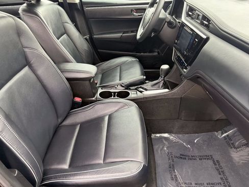 Used 2017 Toyota Corolla XLE w/ Carpet Mat Package (TMS) FWD image 16