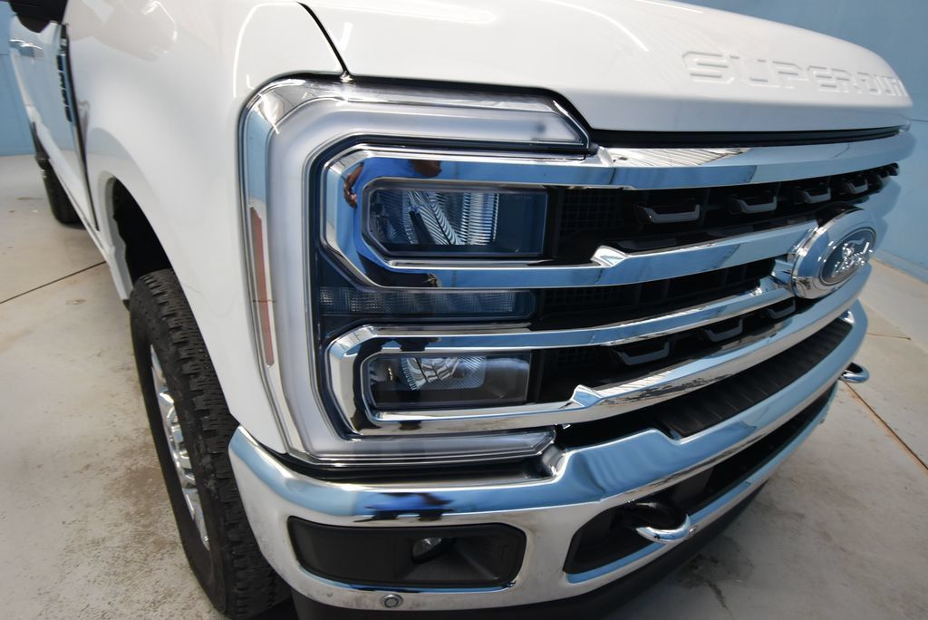Used 2024 Ford F350 King Ranch w/ Chrome Package AWD/4WD image 46