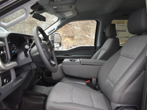 New 2026 Ford F450 XL w/ XL Driver Assist Package image 20