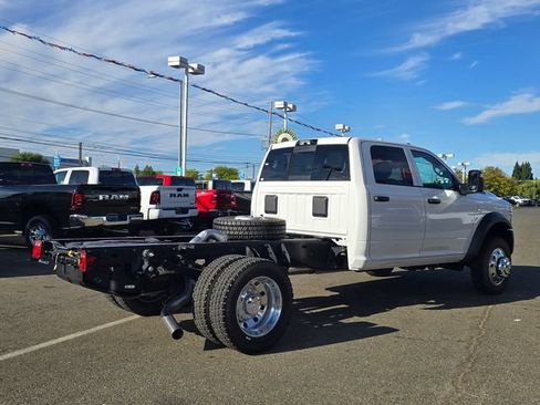 New 2026 RAM 5500 Tradesman AWD/4WD image 4