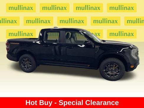New 2025 Ford Maverick Tremor AWD/4WD image 3