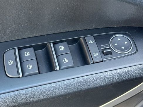 Used 2023 Kia Soul LX w/ Option Group 015 image 12