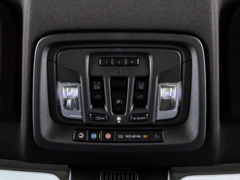 Used 2024 Chevrolet Silverado 2500 High Country w/ LPO, Dark Essentials Package image 29