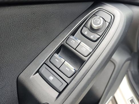 Used 2025 Subaru Crosstrek 2.5i Limited w/ Crosstrek Mirror Package AWD/4WD image 30