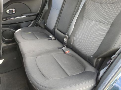 Used 2019 Kia Soul + w/ Audio Package image 22