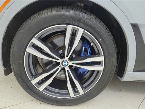Used 2026 BMW X7 xDrive40i image 98