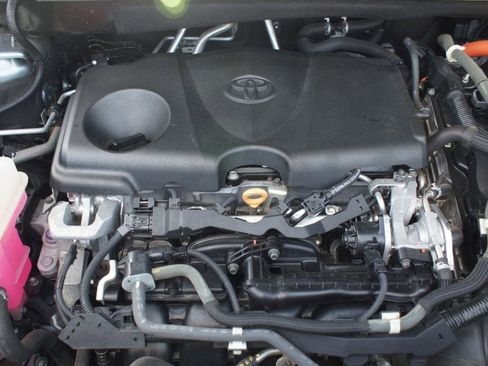 Used 2020 Toyota Highlander Limited AWD/4WD image 32