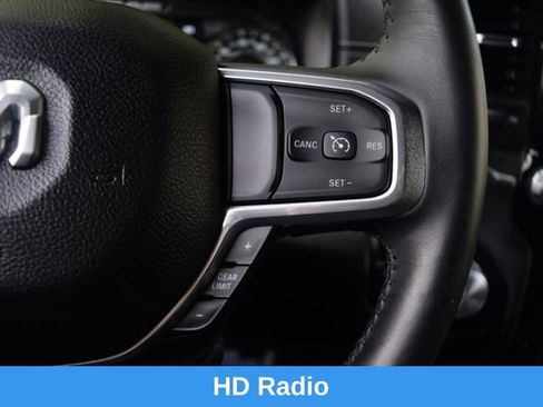 Used 2023 RAM 1500 Laramie AWD/4WD image 5