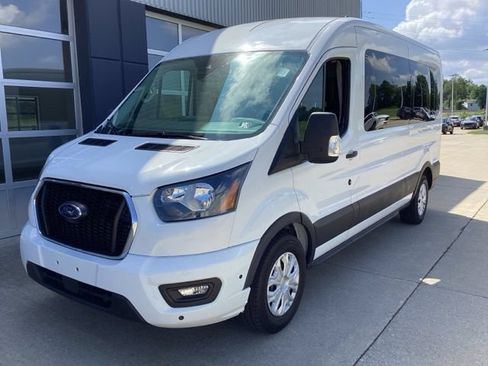 Used 2025 Ford Transit 350 XLT RWD image 2