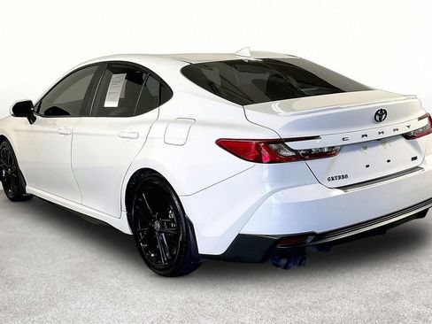 Used 2025 Toyota Camry SE w/ Multimedia Upgrade Package FWD image 15