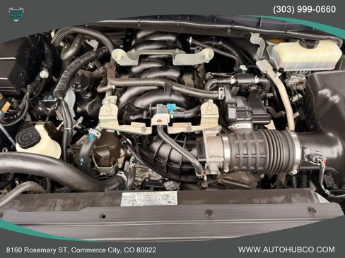 Used 2017 Nissan Titan SV AWD/4WD image 24