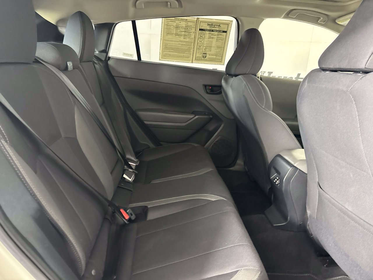 Used 2025 Subaru Crosstrek 2.5i Premium AWD/4WD image 27